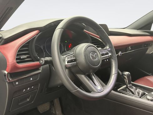 Used 2020 MAZDA MAZDA3 AWD Hatchback w/ Premium Pkg image 7