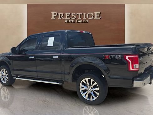 Used 2015 Ford F150 XLT w/ Equipment Group 302A Luxury AWD/4WD image 16