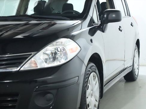 Used 2012 Nissan Versa 1.8 S w/ Plus Pkg image 2