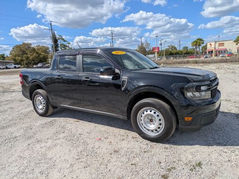 Certified 2023 Ford Maverick XLT w/ Equipment Group 300A Standard AWD/4WD image 2
