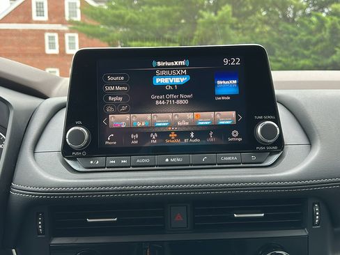 Certified 2023 Nissan Rogue SV image 17