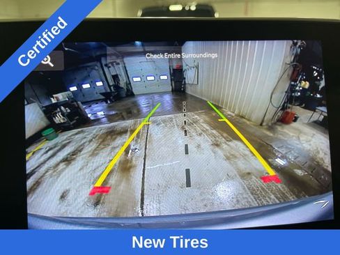 Certified 2024 Jeep Compass Limited image 17