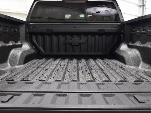 New 2026 Chevrolet Colorado ZR2 w/ Technology Package image 23