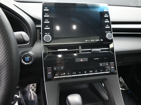Used 2022 Toyota Avalon Touring w/ Advanced Safety Package image 15