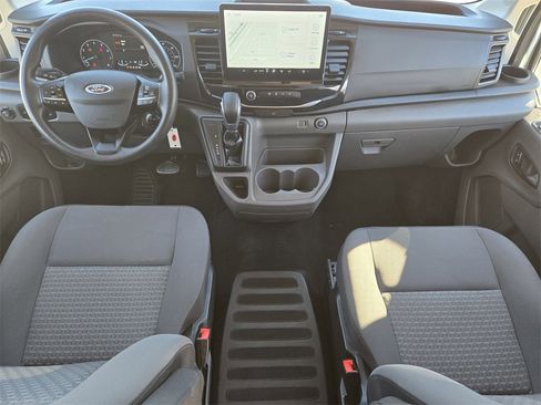 Used 2023 Ford Transit 350 XLT image 5