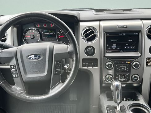 Used 2014 Ford F150 FX4 w/ Equipment Group 402A Luxury AWD/4WD image 9