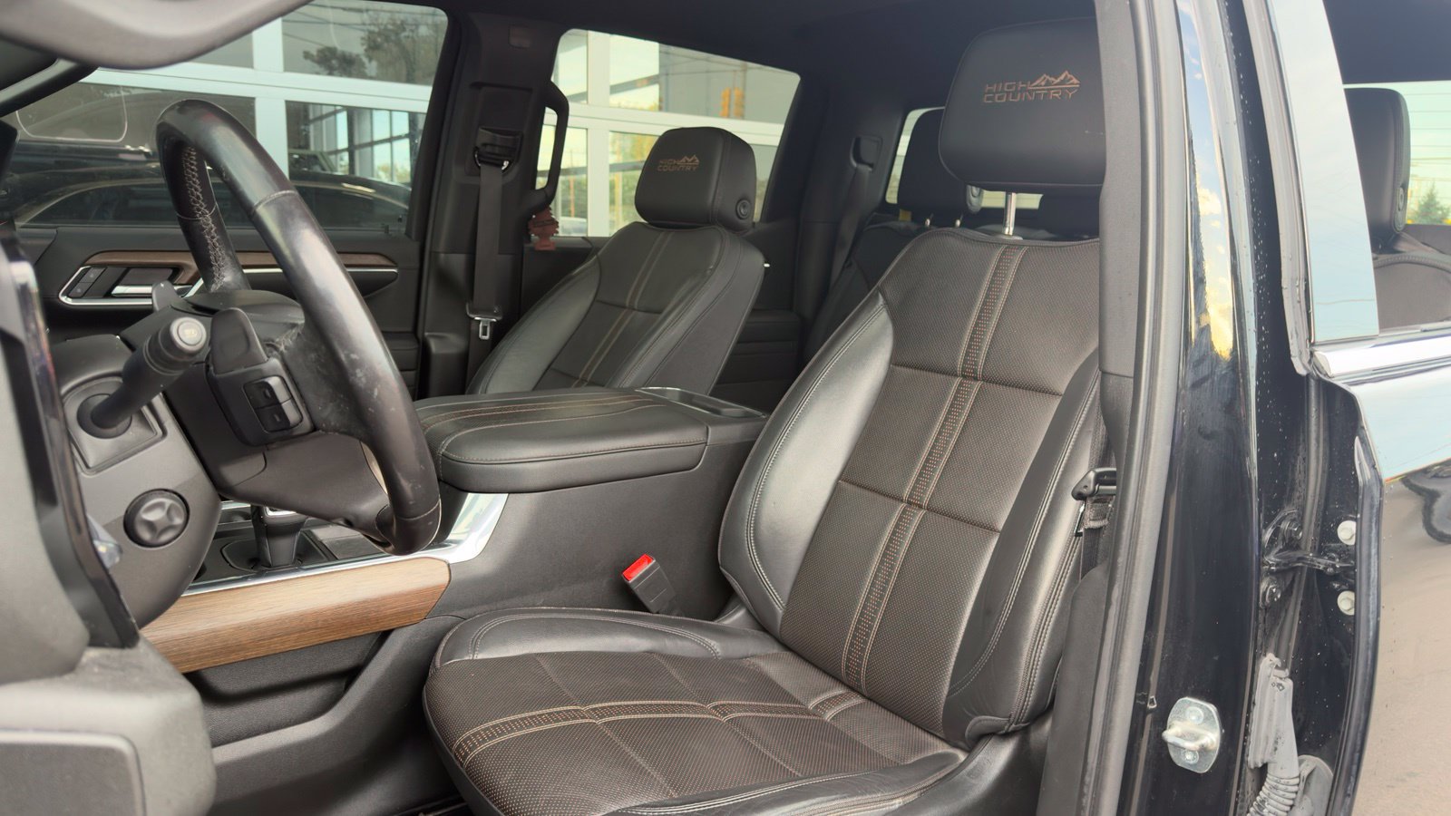 Used 2023 Chevrolet Silverado 1500 High Country AWD/4WD image 11