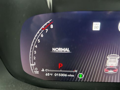 Used 2024 Acura MDX SH-AWD w/ Advance Package image 9