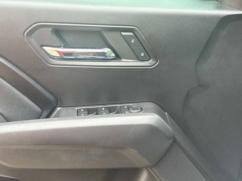 Used 2023 Chevrolet Colorado LT w/ LT Convenience Package RWD image 19