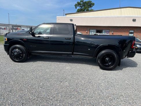 Used 2020 RAM 3500 Laramie AWD/4WD image 10