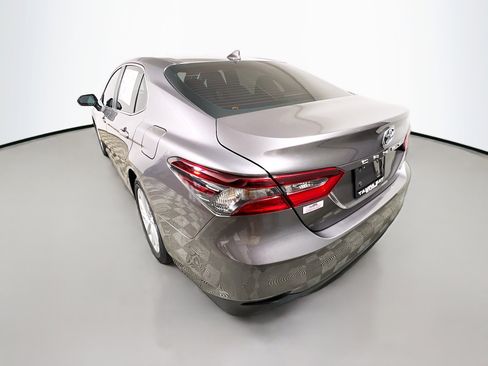 Used 2024 Toyota Camry LE w/ Convenience Package image 8