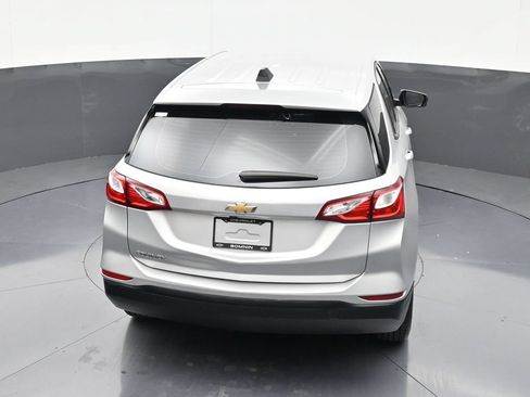 Used 2019 Chevrolet Equinox LS FWD image 15