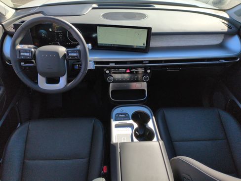 Used 2026 Hyundai Ioniq 9 Limited image 28