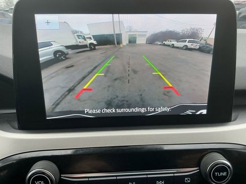 Used 2021 Ford Escape SE w/ Cold Weather Package image 26