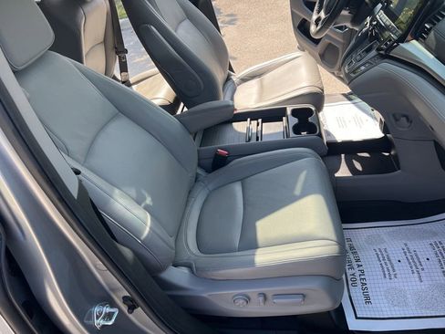 Used 2024 Honda Odyssey EX-L image 45