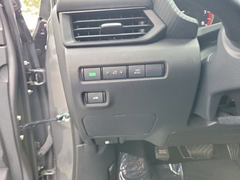 Used 2025 Nissan Sentra S FWD image 18