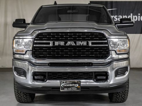 Used 2022 RAM 2500 Big Horn AWD/4WD image 3