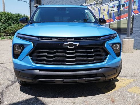 New 2026 Chevrolet TrailBlazer LT w/ Convenience Package AWD/4WD image 2