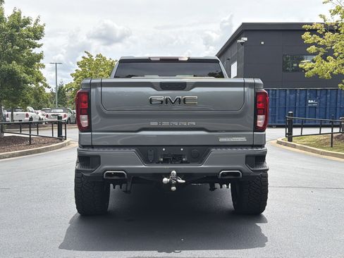 Used 2021 GMC Sierra 1500 Elevation w/ X31 Off-Road Package AWD/4WD image 16