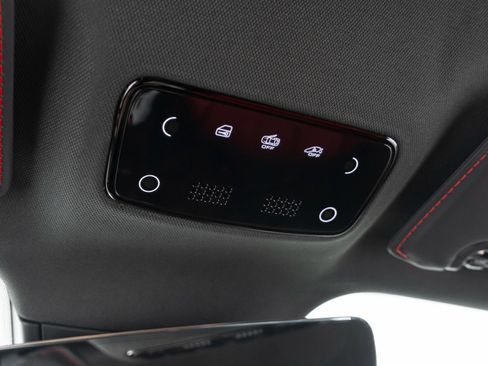 Used 2023 Ferrari SF90 Stradale image 24