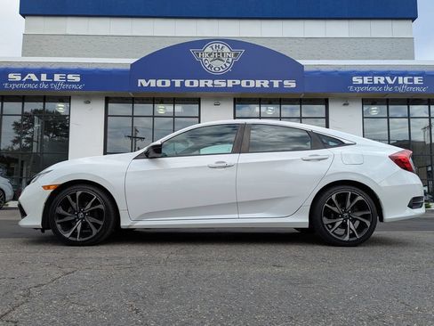 Used 2020 Honda Civic Sport image 1