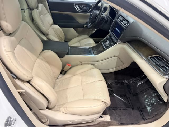 Used 2017 Lincoln Continental Reserve w/ Technology Package AWD/4WD image 25