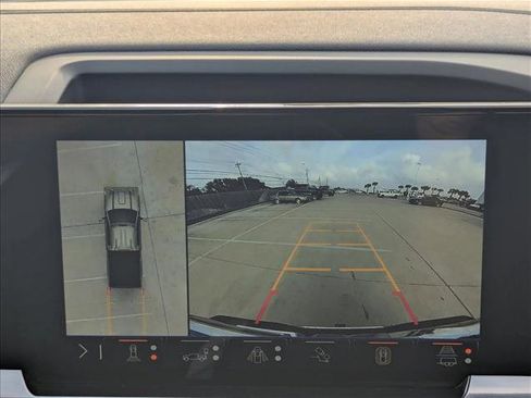 New 2026 GMC Sierra 2500 SLT w/ Texas SLT Premium Package image 15