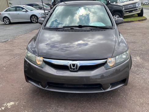 Used 2010 Honda Civic LX image 3
