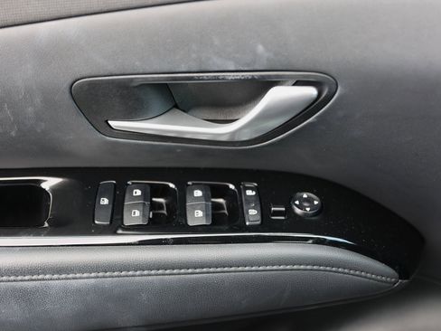 Certified 2022 Hyundai Tucson SEL w/ Cargo Package image 33