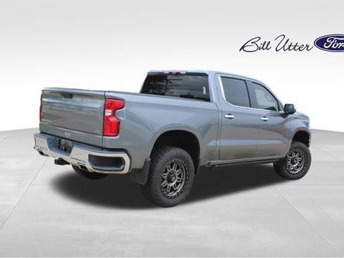 Used 2020 Chevrolet Silverado 1500 LTZ w/ LTZ Plus Package AWD/4WD image 15
