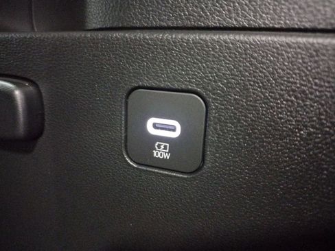 New 2026 Hyundai Ioniq 9 SEL image 17