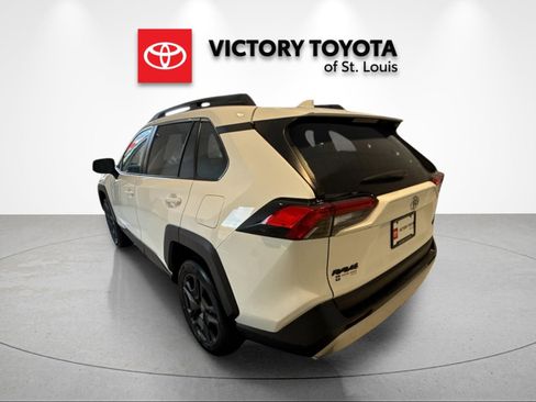 Used 2024 Toyota RAV4 Adventure image 5