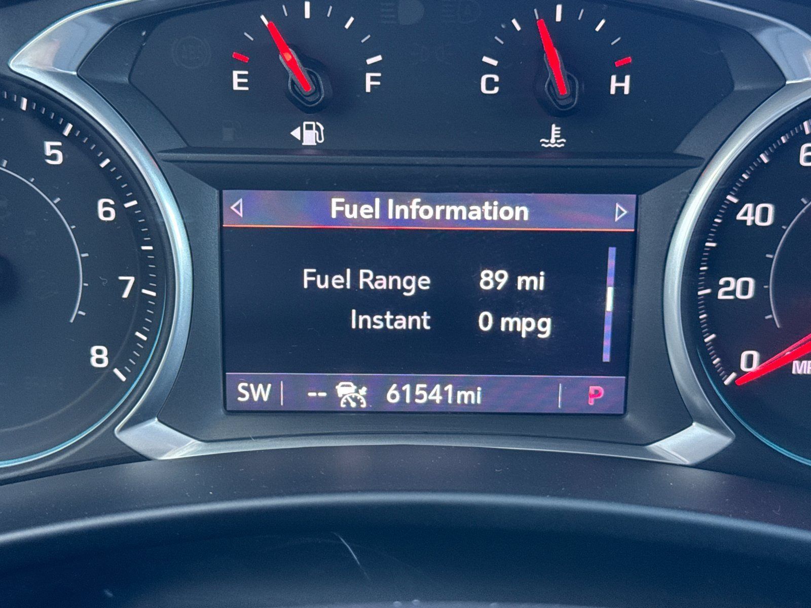 Used 2022 Chevrolet Equinox Premier AWD/4WD image 33
