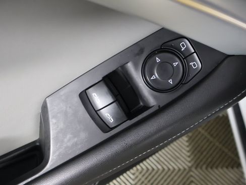 Used 2022 Chevrolet Camaro LT image 30