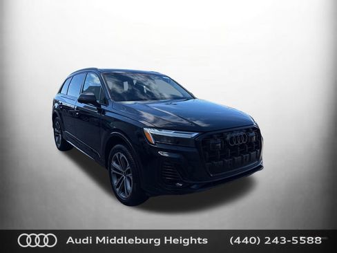 Used 2025 Audi Q7 2.0T Premium w/ Convenience Plus Package image 1