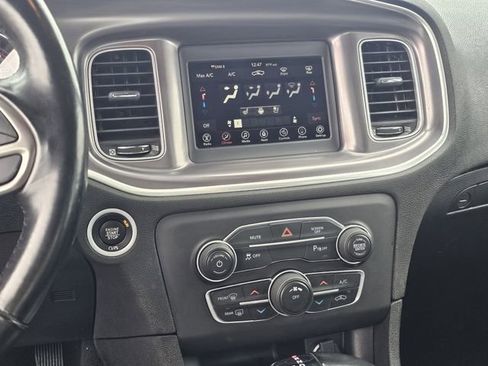 Used 2021 Dodge Charger SXT w/ Leather Interior Group image 10