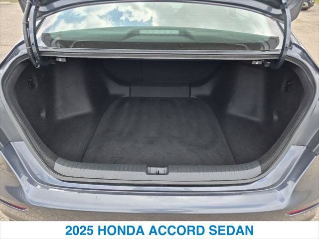 Used 2025 Honda Accord SE image 23