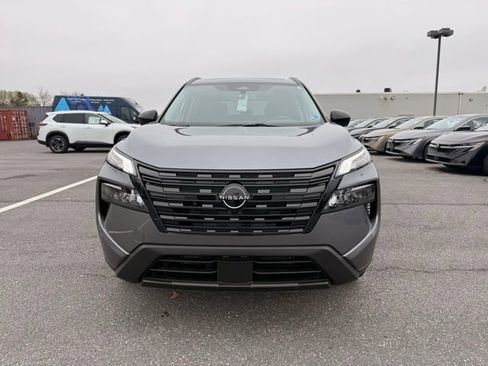 New 2026 Nissan Rogue SV AWD/4WD image 3