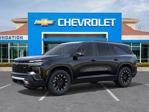 New 2026 Chevrolet Traverse Z71 w/ Enhanced Driving Package AWD/4WD image 2