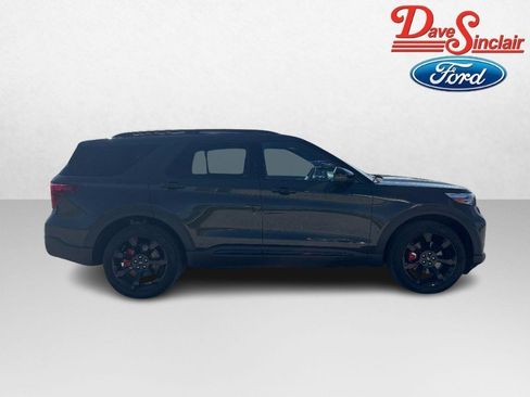 Used 2024 Ford Explorer ST w/ Equipment Group 401A AWD/4WD image 5