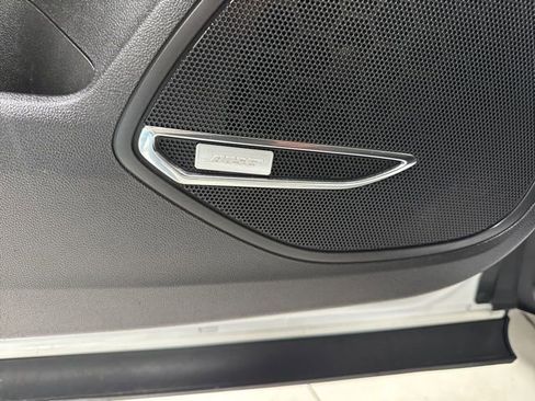 Used 2022 Buick Envision Essence w/ Technology Package I image 4