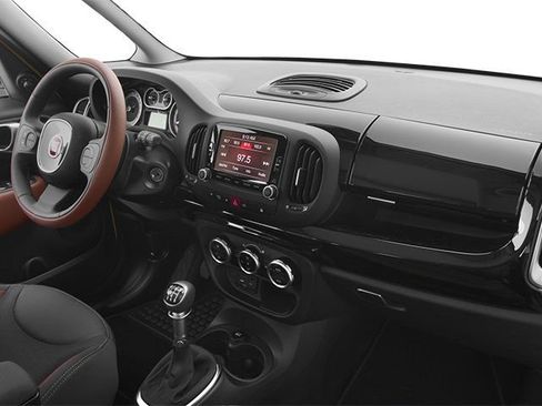 Used 2014 FIAT 500L Trekking FWD image 21