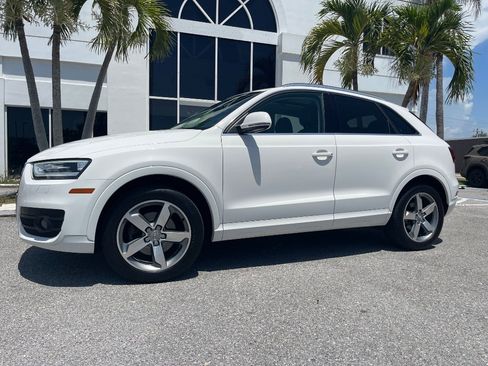 Used 2015 Audi Q3 2.0T Prestige AWD/4WD image 1