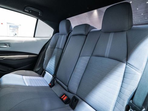 Used 2023 Toyota Corolla SE w/ Carpet Mat Package (TMS) image 29