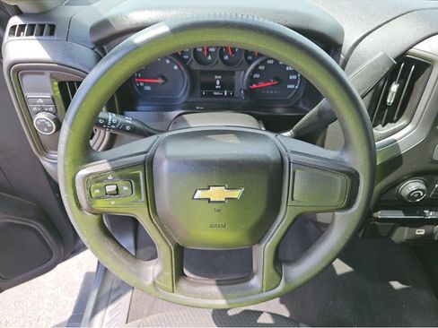 Used 2020 Chevrolet Silverado 1500 Custom w/ Custom Value Package RWD image 10