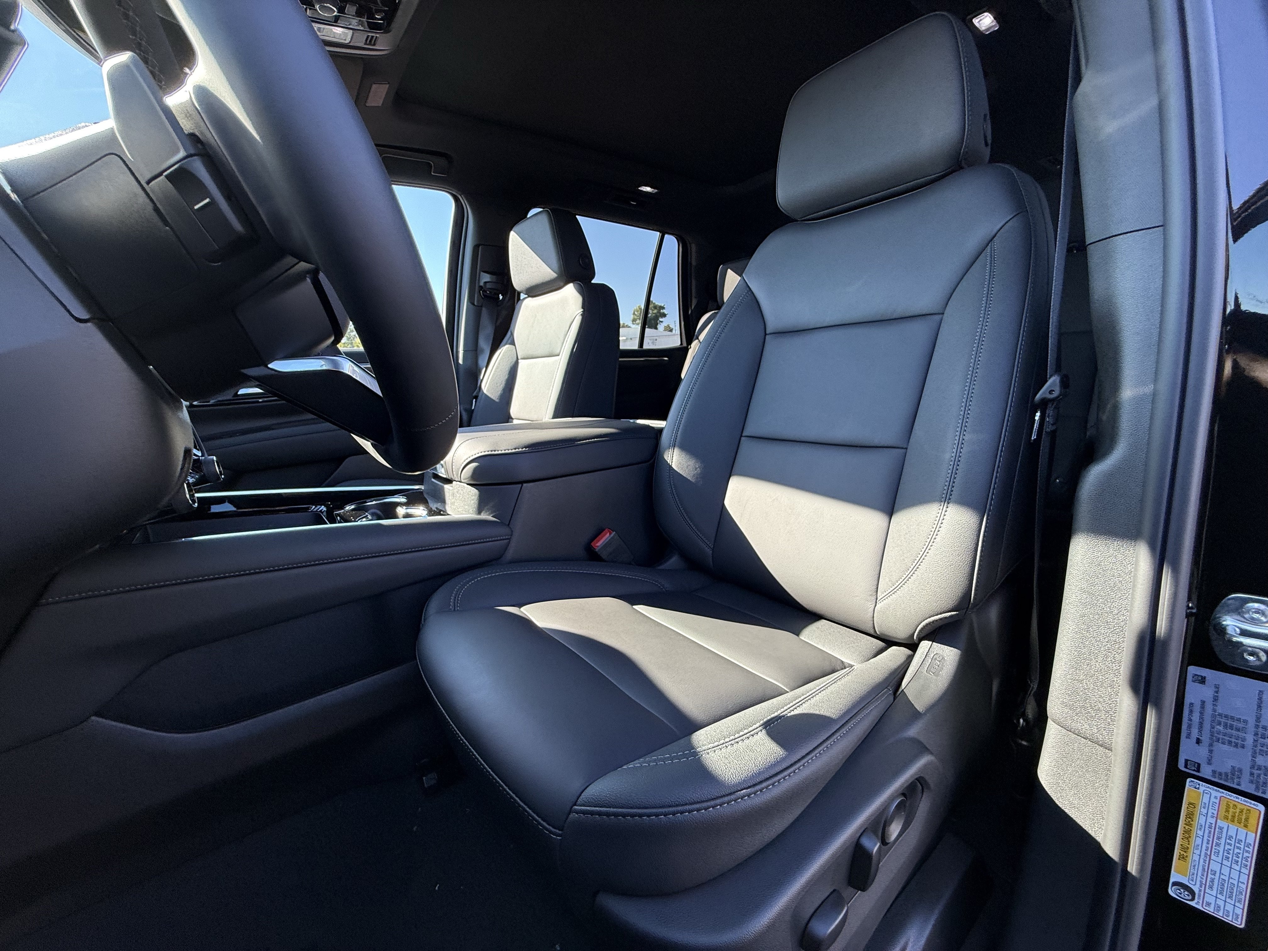 New 2027 Chevrolet Tahoe LT w/ Comfort Package AWD/4WD image 15