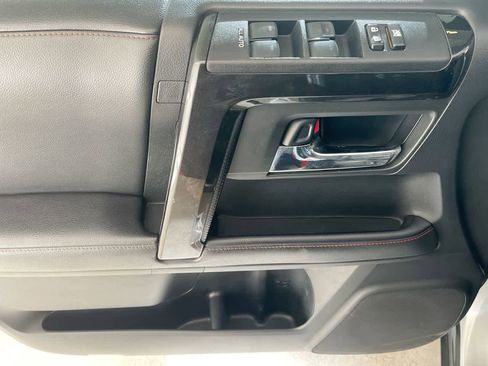 Certified 2021 Toyota 4Runner TRD Off-Road Premium AWD/4WD image 13