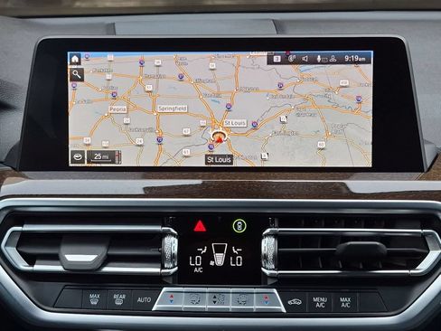 Used 2024 BMW X3 sDrive30i RWD image 16
