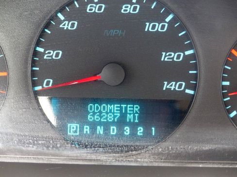 Used 2010 Chevrolet Impala LS FWD image 22