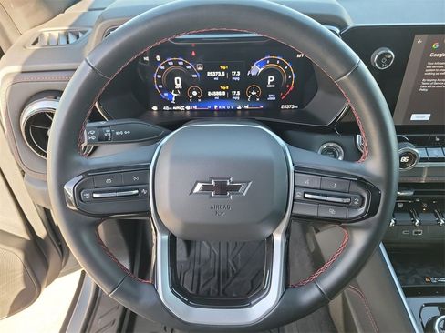 Used 2024 Chevrolet Colorado Z71 w/ Z71 Convenience Package 2 image 21